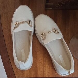 H&M Cream Espadrille Flats with Gold Accent Never Worn